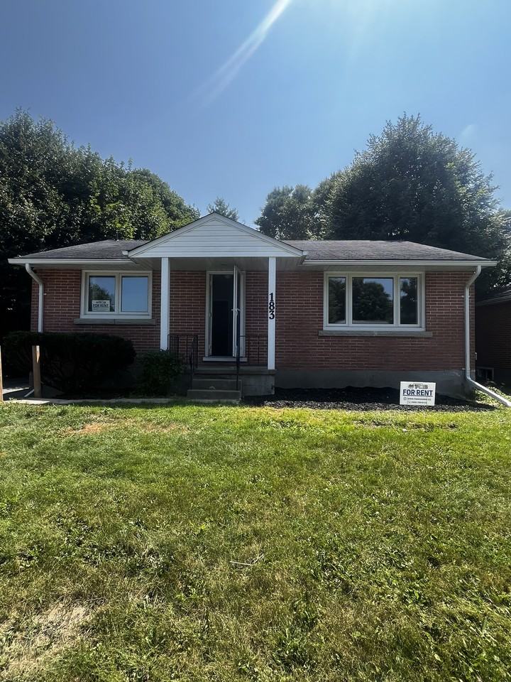 Wellington East 183 - Photo 6 of 7