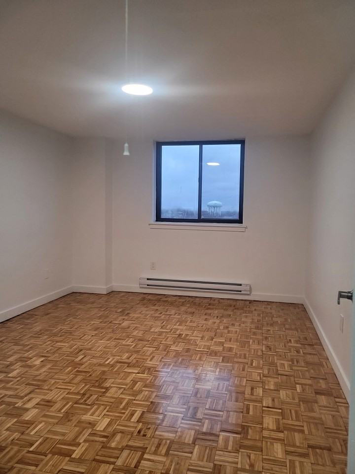 1155 Goodfellow Road - Photo 5 of 6