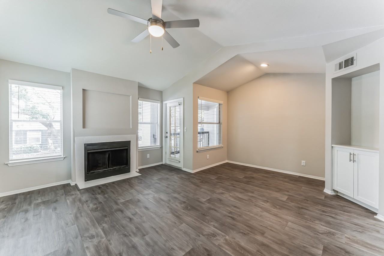 Marina Landing - Photo 7 of 16