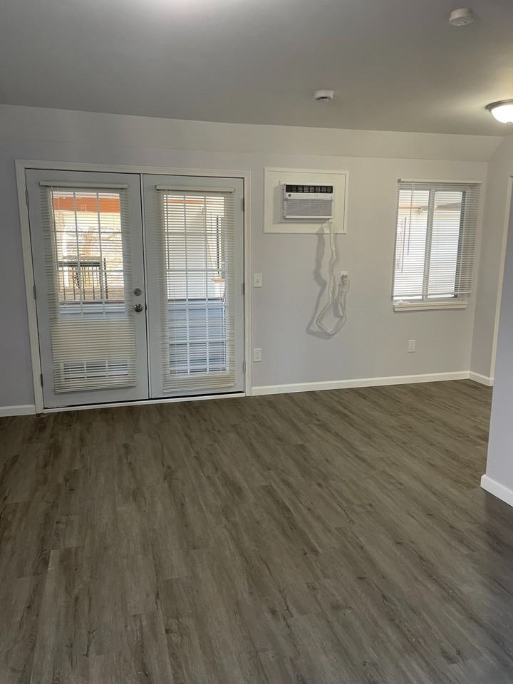 MLK Flatz - Photo 3 of 5