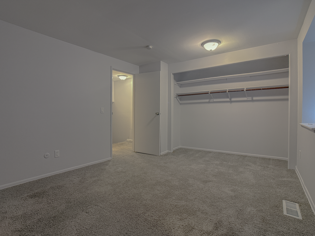 Waverly Flatz - Photo 6 of 55