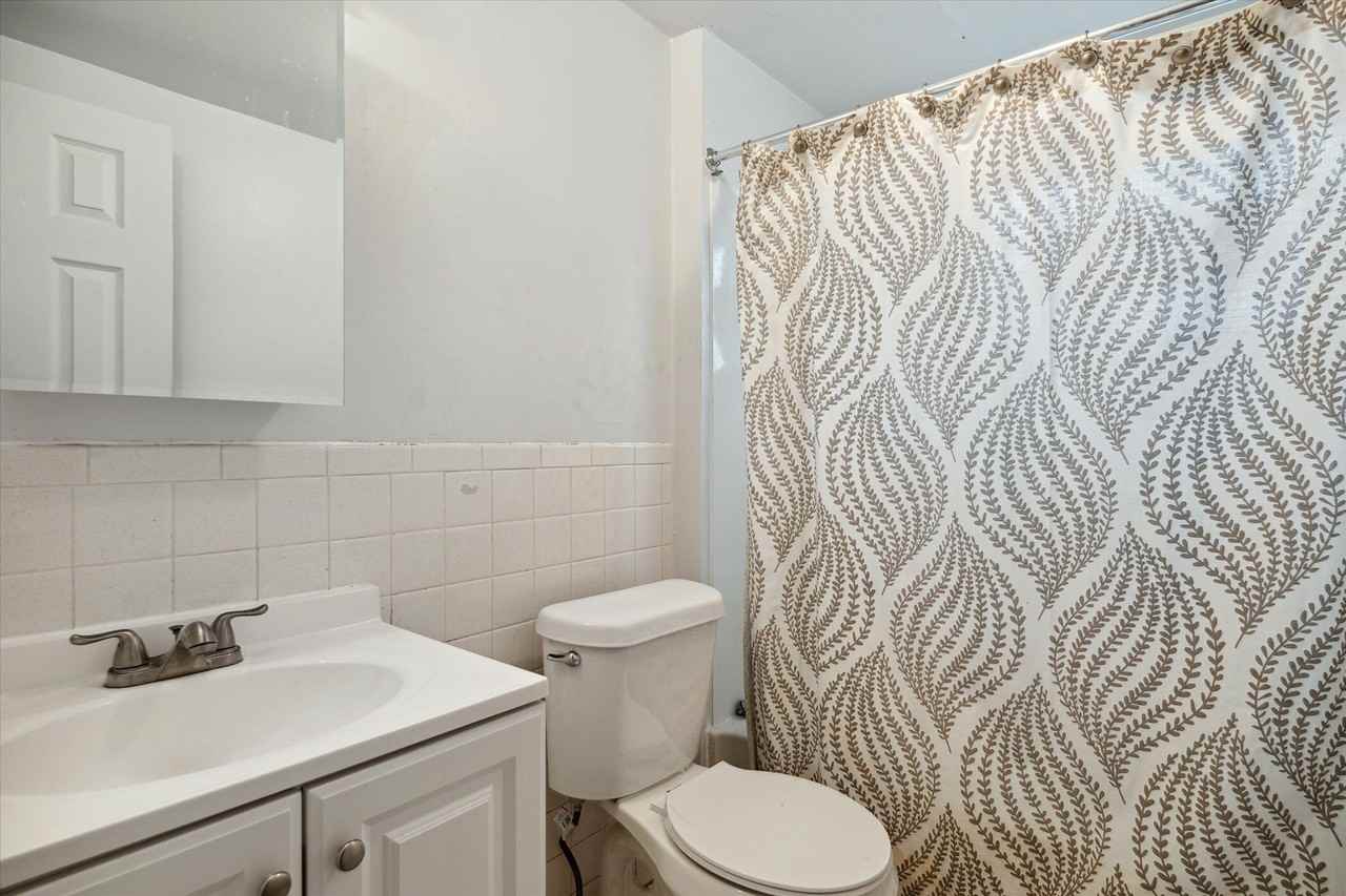 Walnut Flatz - Photo 6 of 10