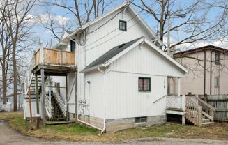 Chestnut Flatz - Photo 1 of 1