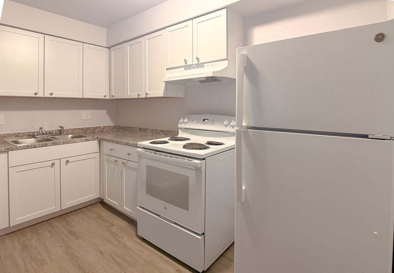 Cavanaugh Flatz - Photo 3 of 15