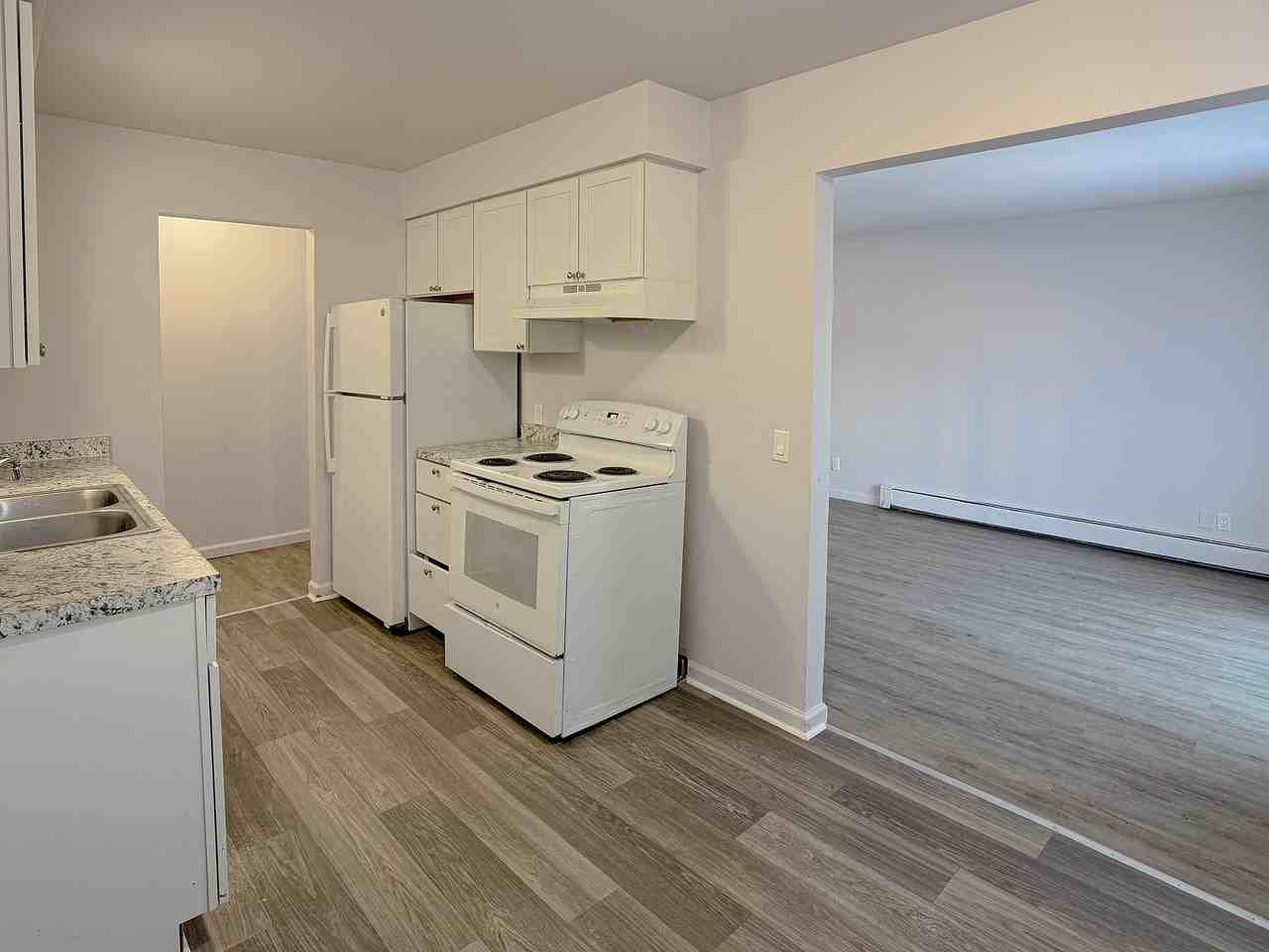 Ventnor Flatz - Photo 2 of 23