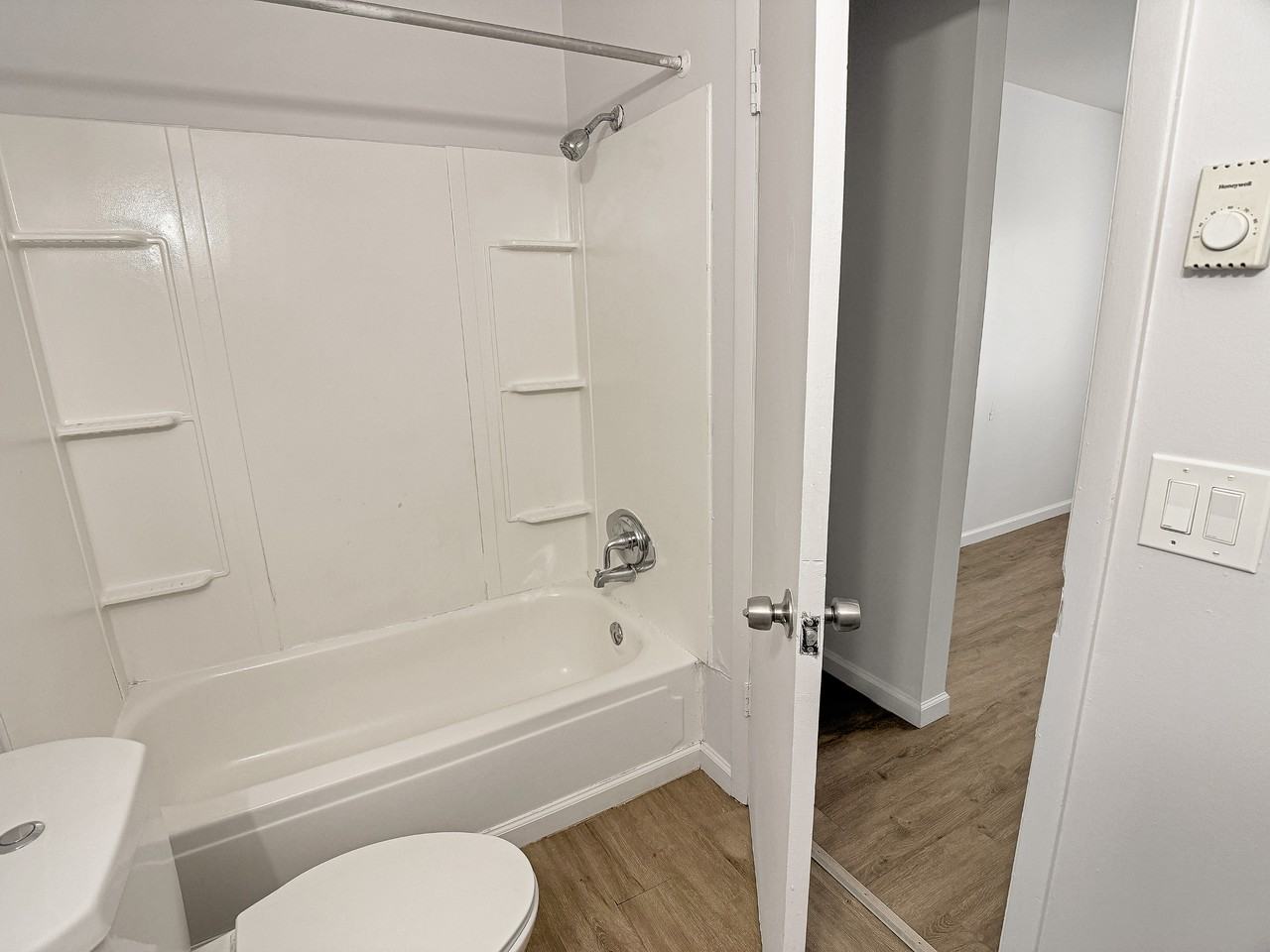 Pacific Flatz - Photo 7 of 32