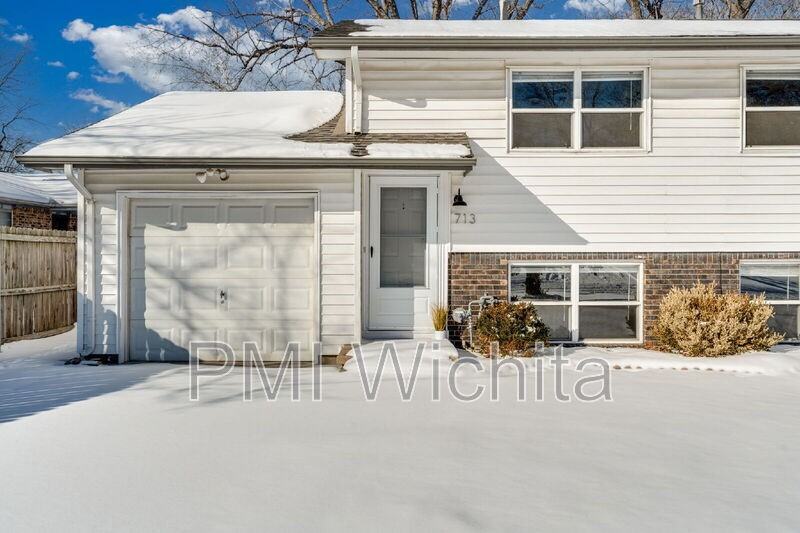 713 N Dougherty Ave - Photo 3 of 12