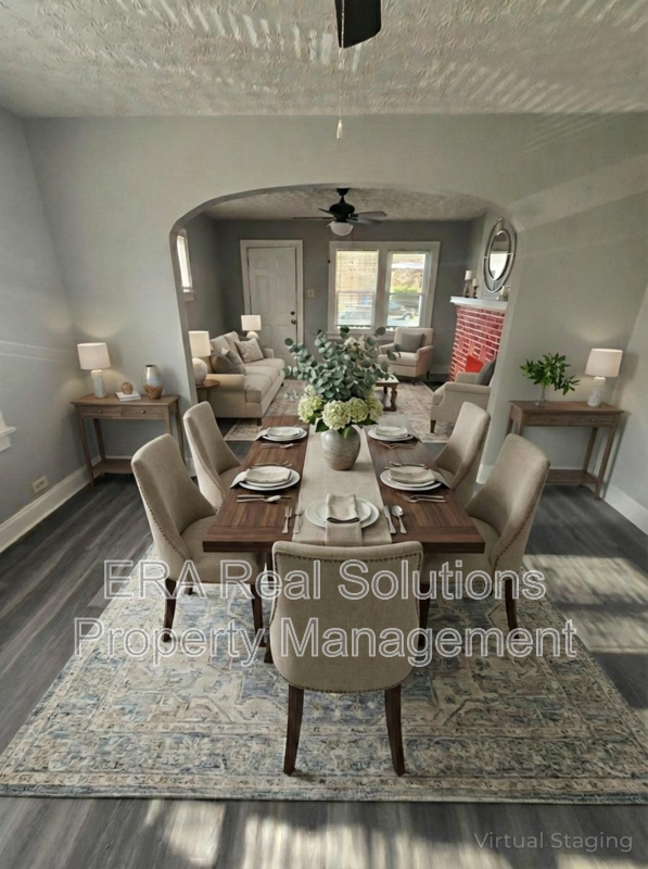 644 Racine Ave - Photo 2 of 18