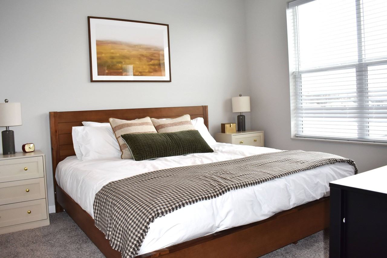 Argenta Townhomes - Photo 6 of 12