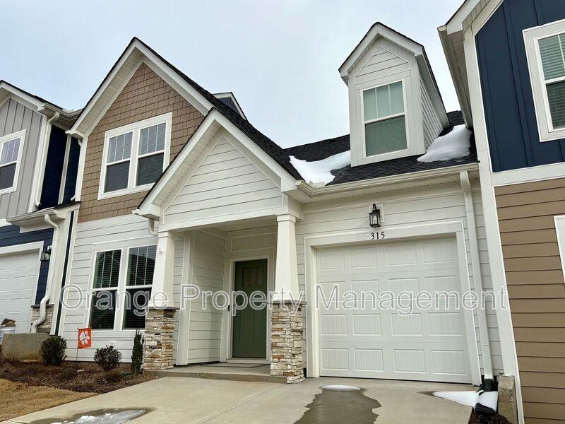 315 Grange Valley Ln - Photo 3 of 36