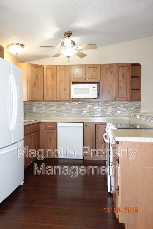 5910 Bourke Dr - Photo 4 of 15