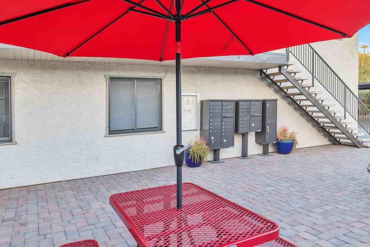 1 and 2 bedroom apartments with private storage included - Photo 4 of 34