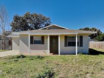 465 Oak Dr - Photo 1 of 1