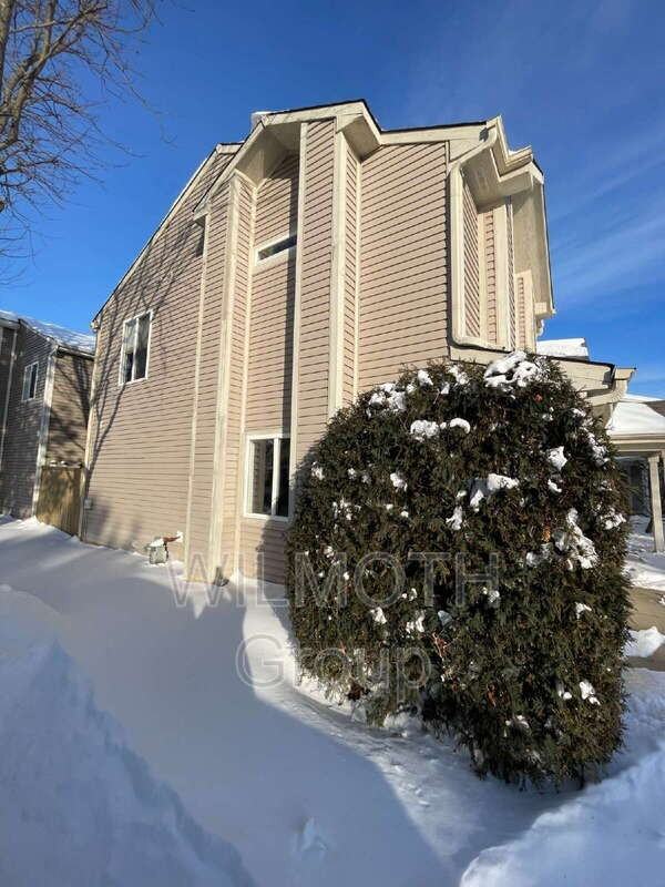 612 Scotch Pine Dr - Photo 2 of 23