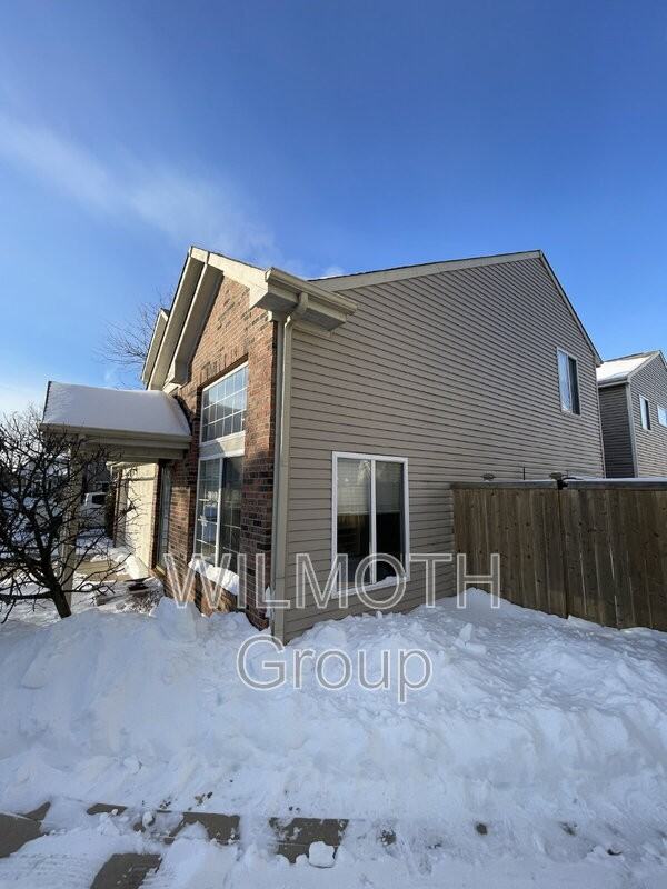 612 Scotch Pine Dr - Photo 3 of 23