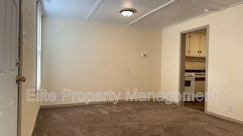 2727 Santa Fe Dr #2 - Photo 2 of 11