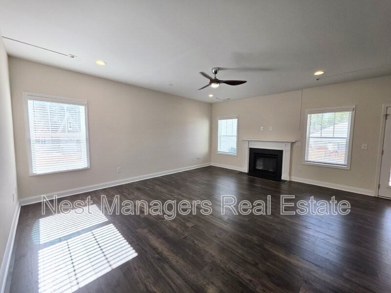 2418 Cedar Ridge Ct - Photo 7 of 36