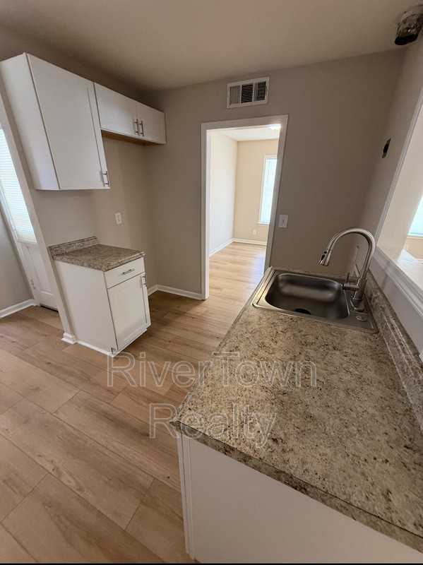 2964 Danville Rd - Photo 5 of 9