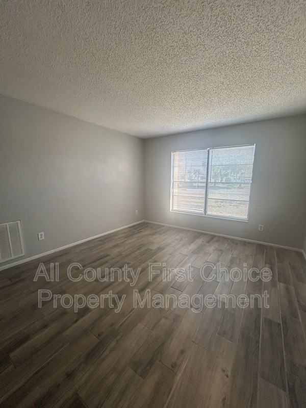 800 Trotter Rd #102 - Photo 4 of 12