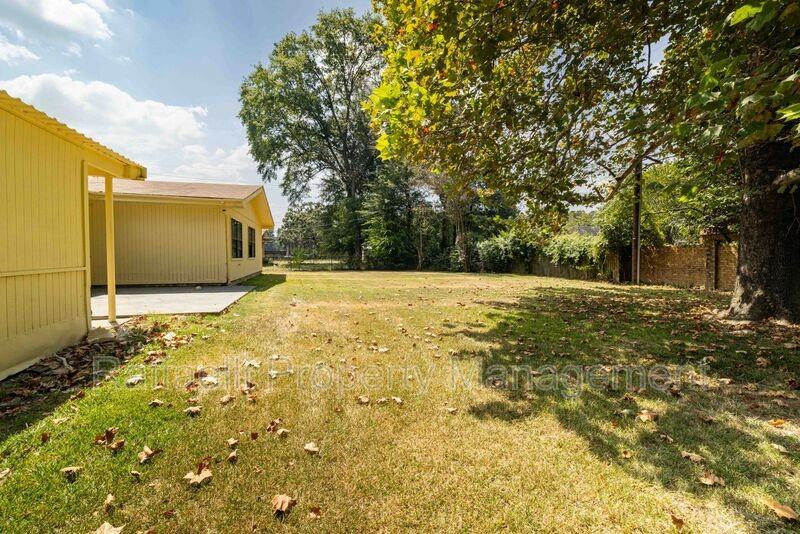 3 Sidney Dr - Photo 4 of 14