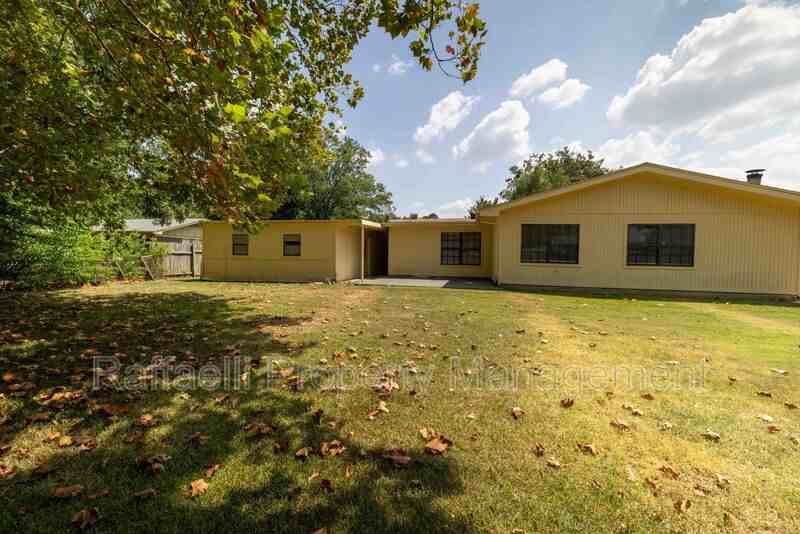 3 Sidney Dr - Photo 5 of 14