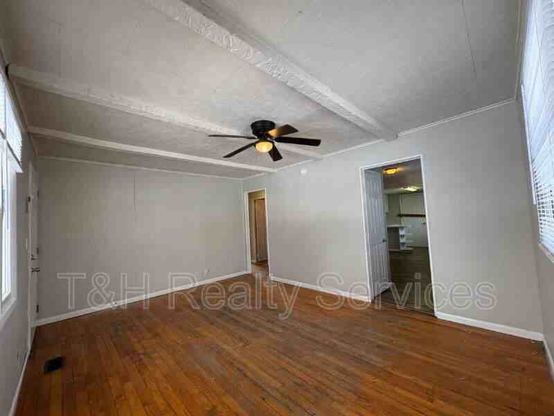 2322 N Moreland Ave - Photo 5 of 20