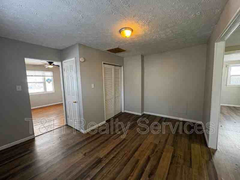 2322 N Moreland Ave - Photo 7 of 20