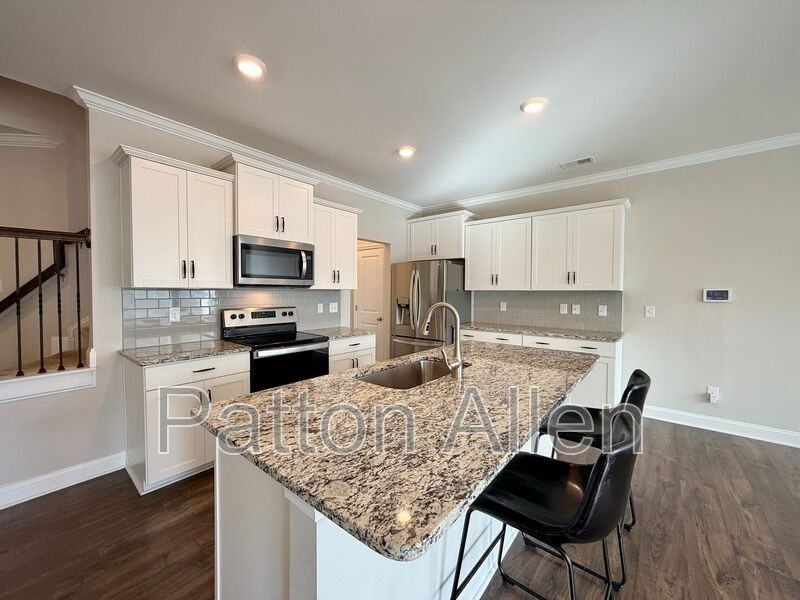 567 Big Sur Loop - Photo 6 of 31