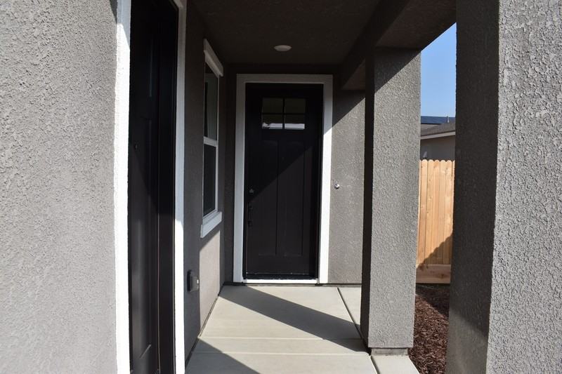 4649 Jema Way - Photo 4 of 44