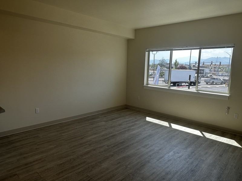 1935 Table Rock Rd #14 - Photo 5 of 13