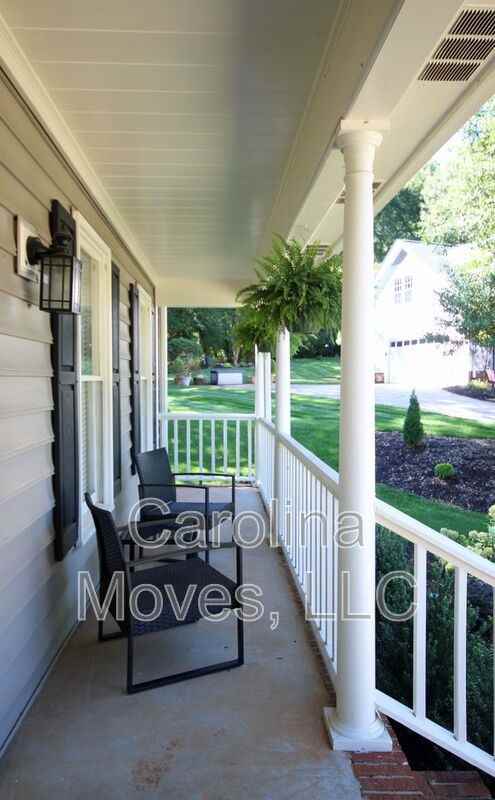 6 Briton Ct - Photo 3 of 24