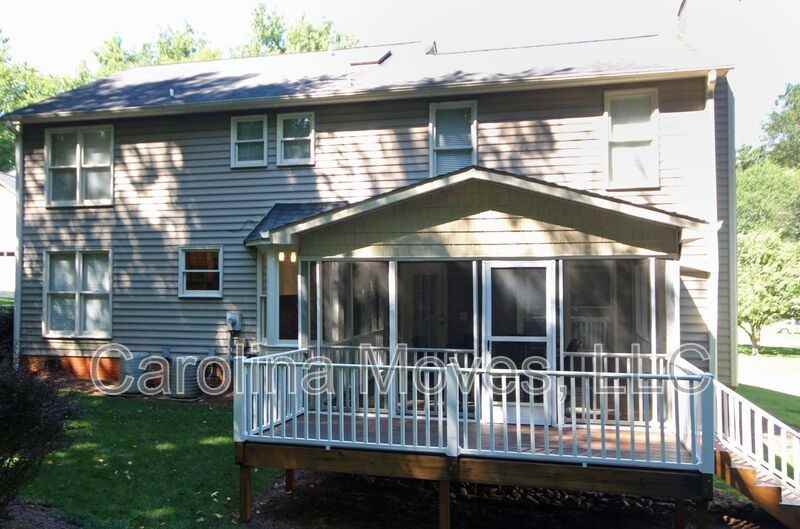 6 Briton Ct - Photo 4 of 27