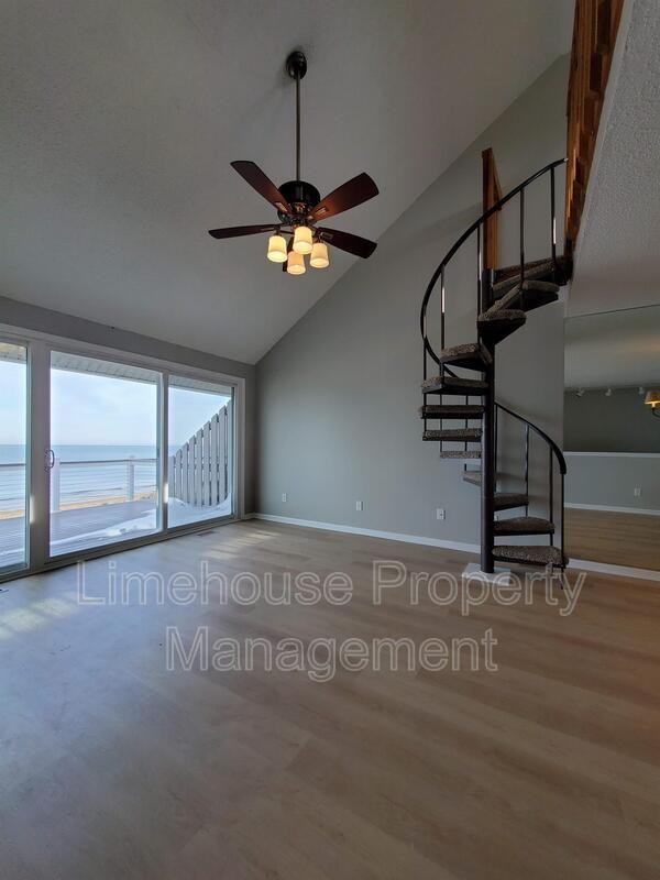 1944 E Ocean View Ave #B - Photo 2 of 13