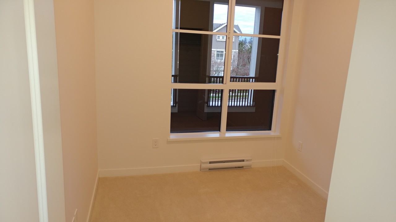 15138 34 Ave - Photo 7 of 46