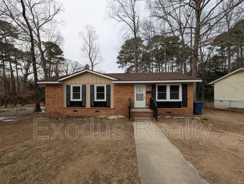 401 Hickory Ave - Photo 3 of 19