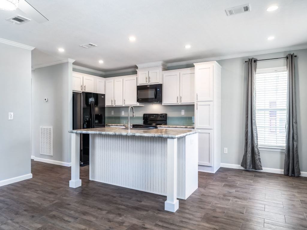 2610 Dogwood Pl - Photo 4 of 29