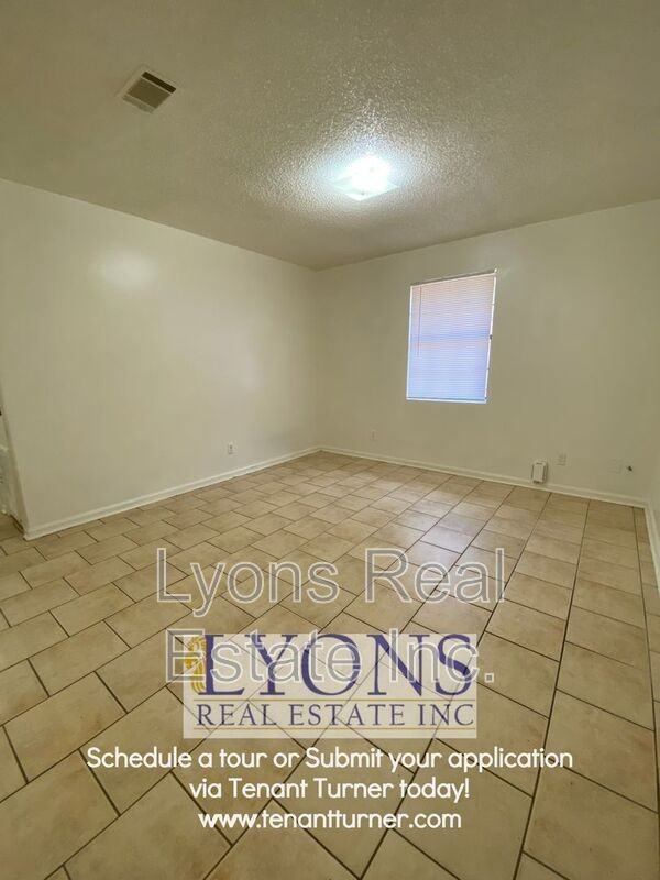 1014 S Gordon Ave Apt D - Photo 2 of 12