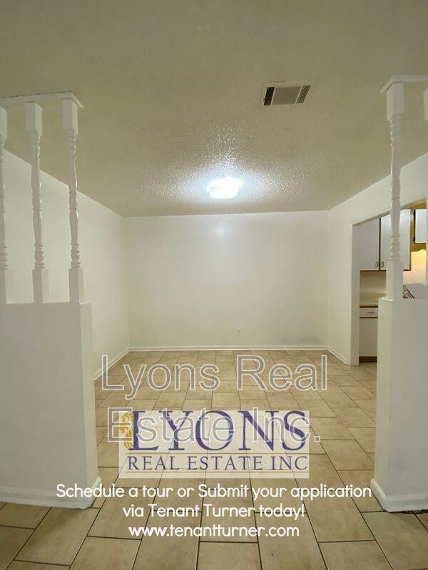 1014 S Gordon Ave Apt D - Photo 3 of 12