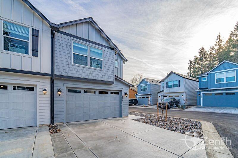 4915 Ne 2nd Ct - Photo 4 of 33