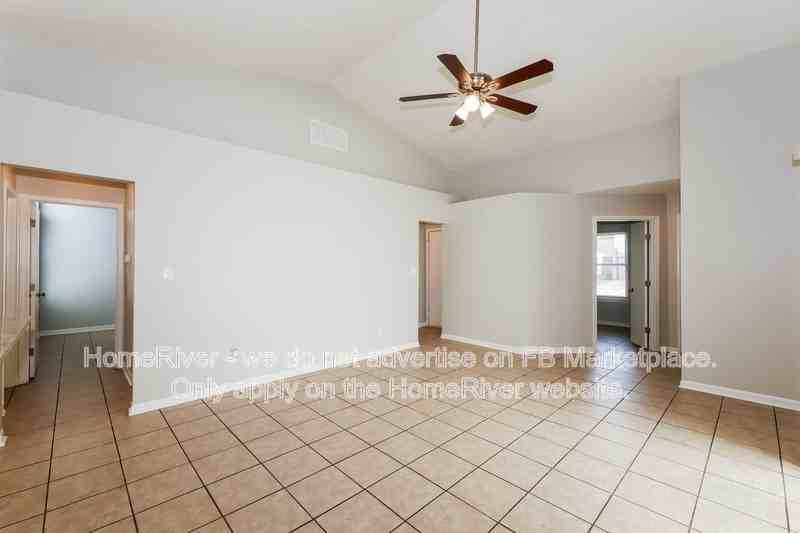 4919 Wisteria Dr - Photo 6 of 19