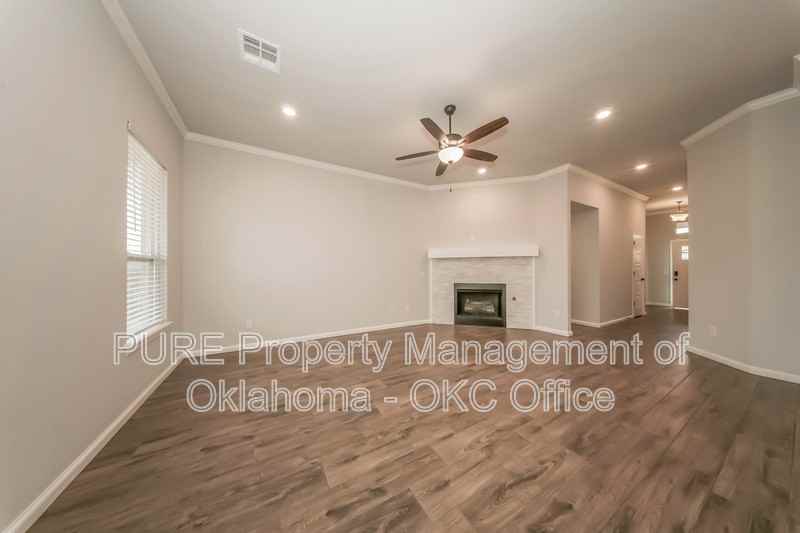 19705 Bolton Rd - Photo 2 of 22