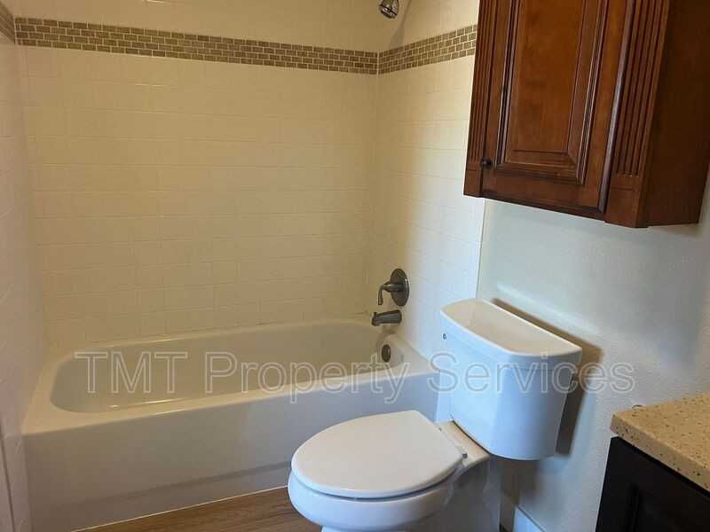 8631 Hummingbird Way - Photo 7 of 9