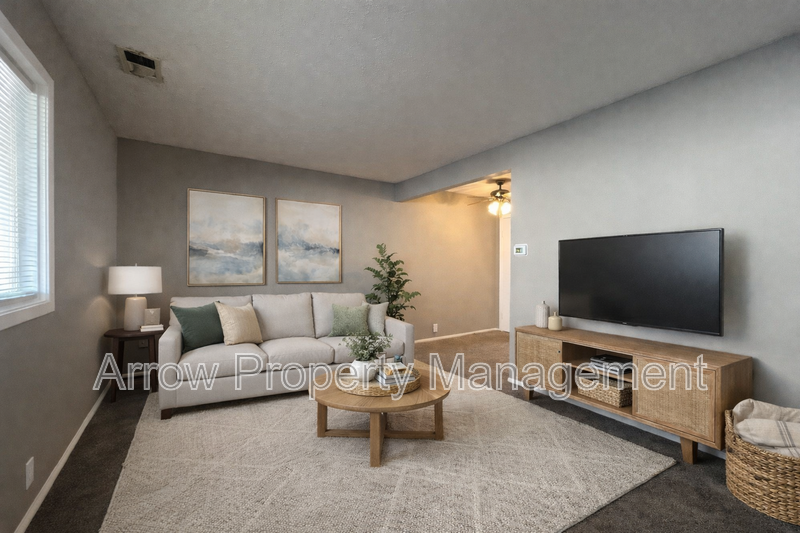 2110 J St #6 - Photo 7 of 7