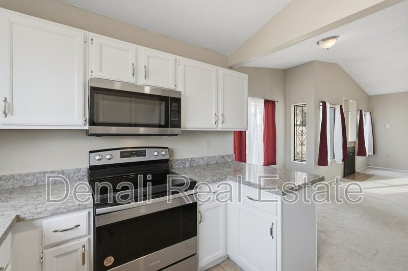 5133 W Citrine Pl - Photo 7 of 26