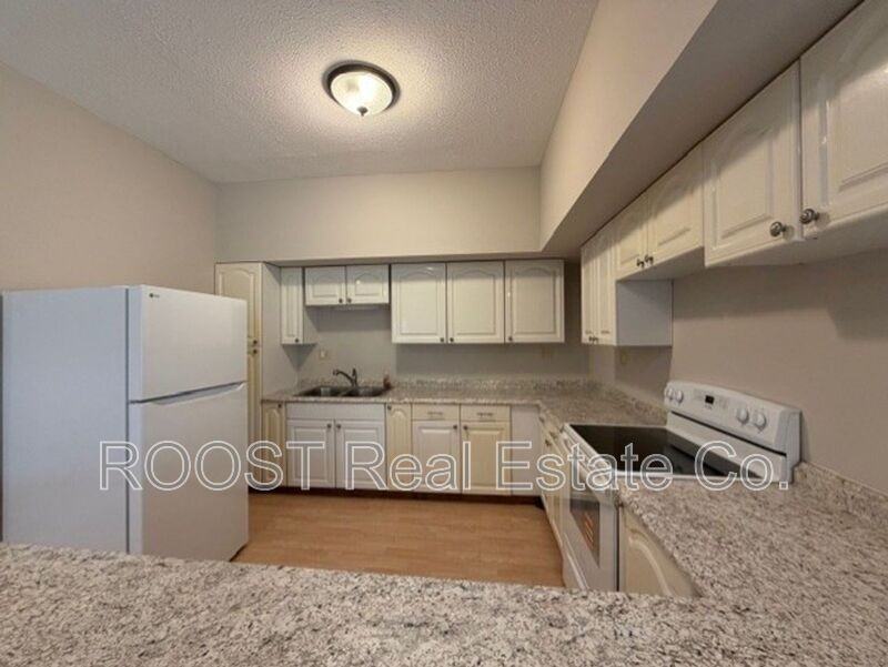 2408 Spring Falls Ave - Photo 4 of 19