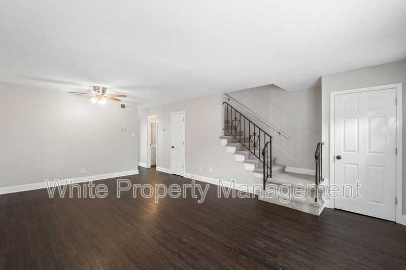 309 Union Ave #A - Photo 3 of 22