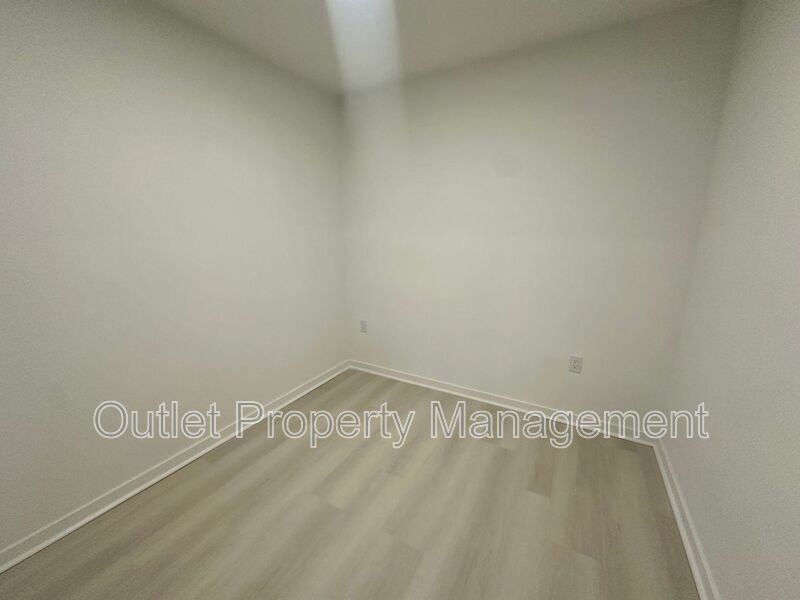 5587 Millenia Palms Dr #504 - Photo 4 of 11