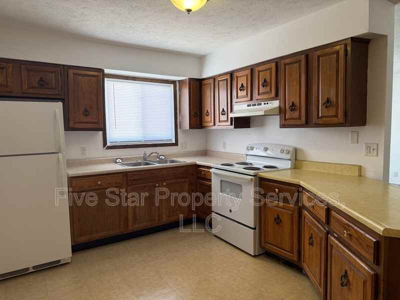 2851 Taylor Ave #A - Photo 2 of 7