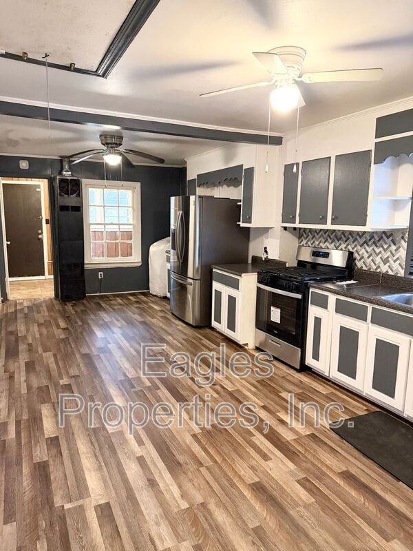 411 Beale St - Photo 6 of 13