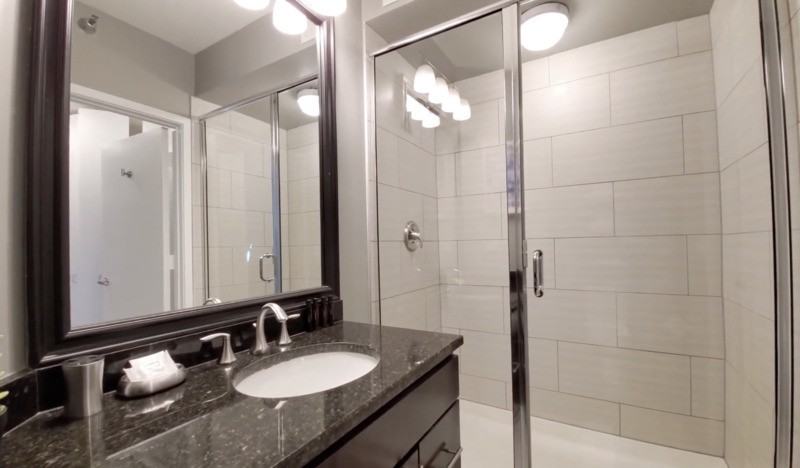 245 E Ohio St #2404 - Photo 4 of 9